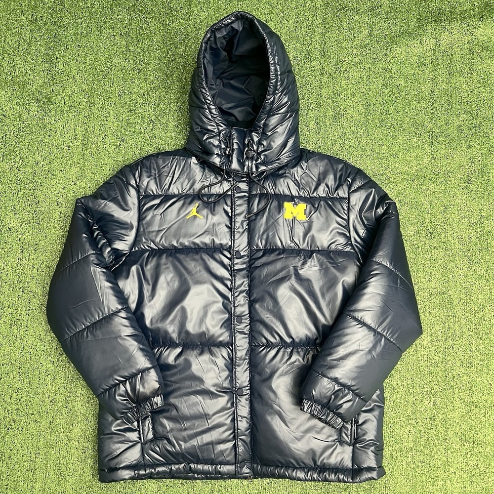 Nike Jordan Jumpman University of Michigan Wolverines Hooded Puffer Coat XL